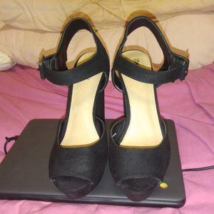 Black Platform Strappy Sandals